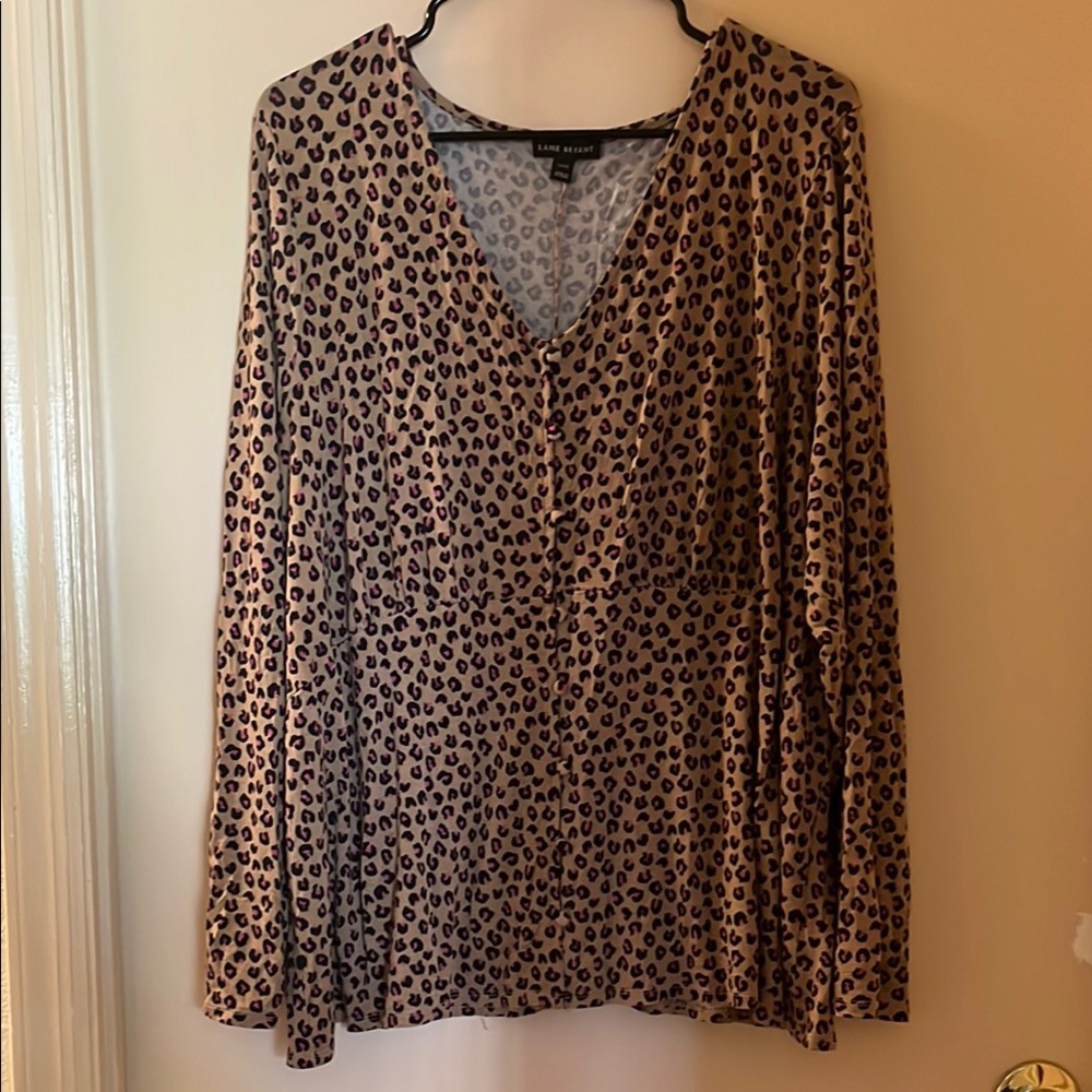 Lane Bryant Women's Black and Cream Leopard Blouse